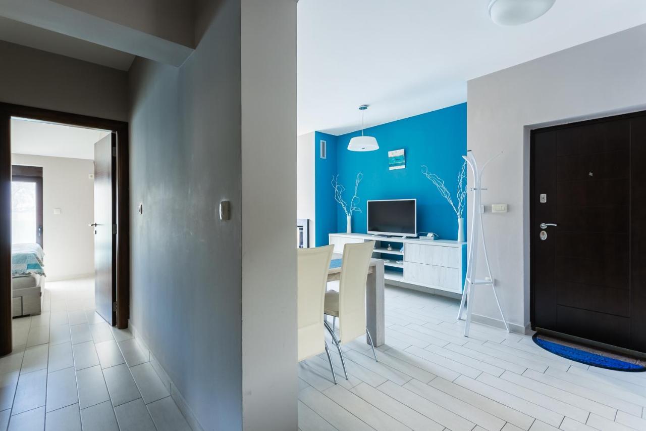 Keystone Apartments ดอนิมอรินิ ภายนอก รูปภาพ