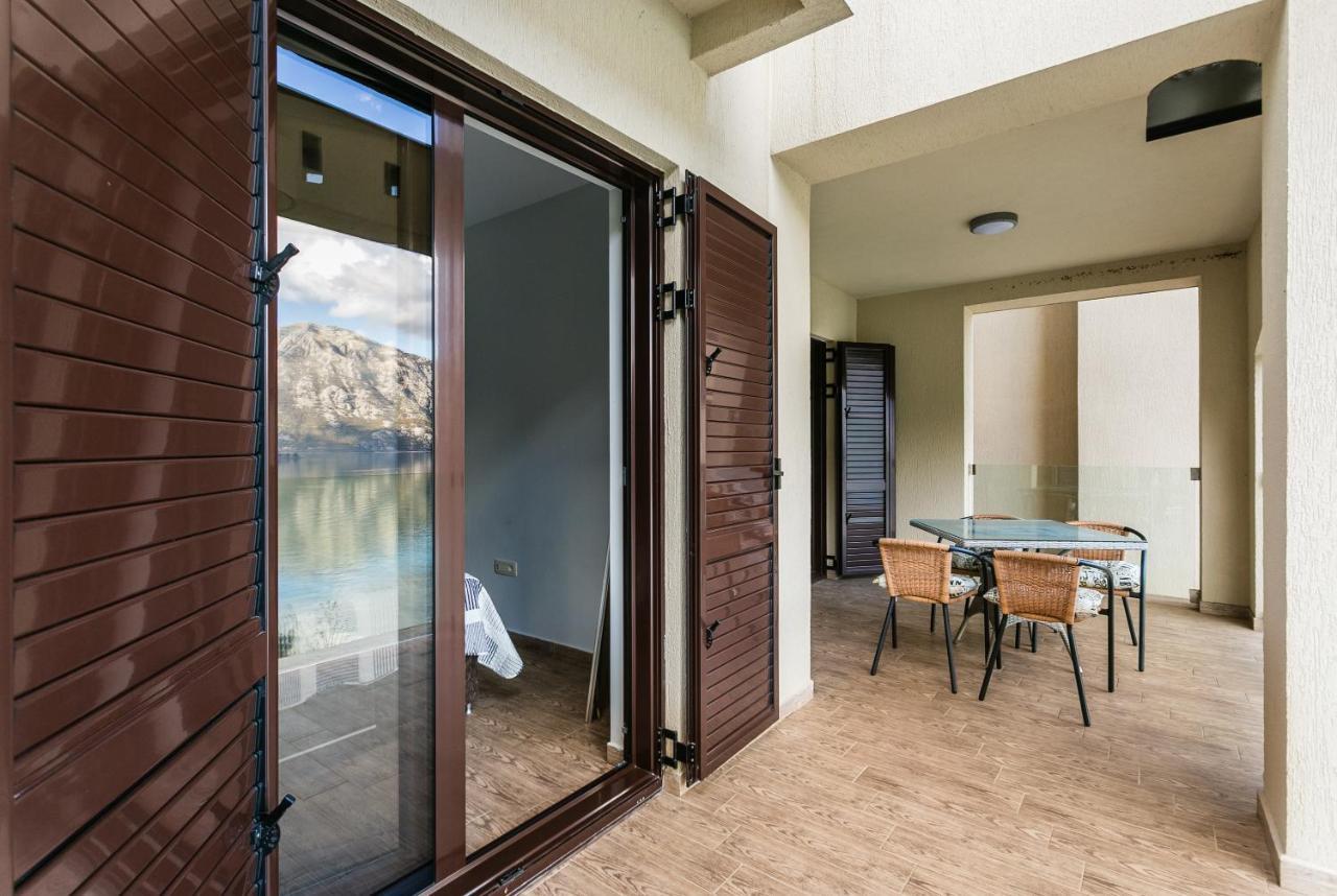 Keystone Apartments ดอนิมอรินิ ภายนอก รูปภาพ